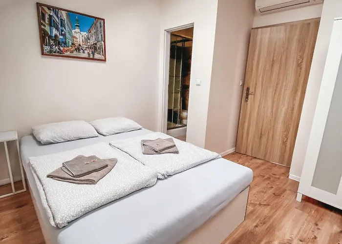 Hotel Blue Lotus Bratislava