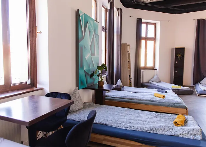 Blue Lotus فندق براتسيلافا